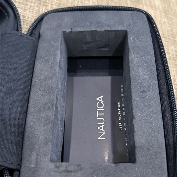 Nautica Men's Navy Dive Watch - Picture 5 of 10